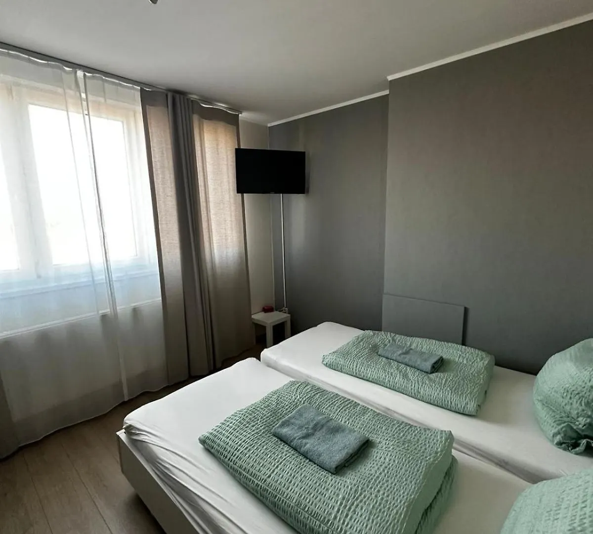 Pensionat Antwerp Sportplaza Hotell